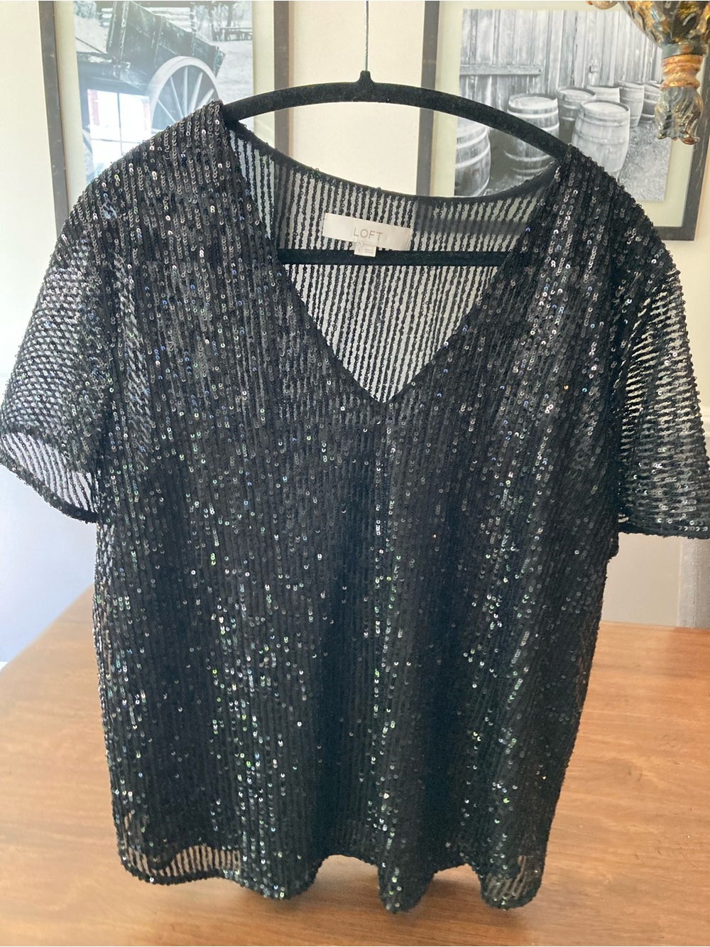 LOFT Black Sequin V-Neck Top. Lightweight. Torso lined Large.